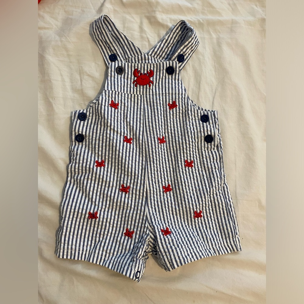 Crab overalls for babies